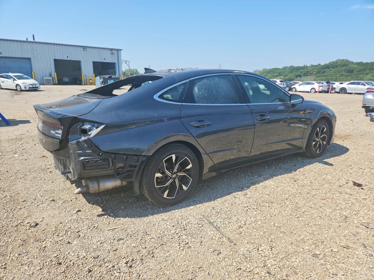 2025 HYUNDAI SONATA SEL — снимка 3