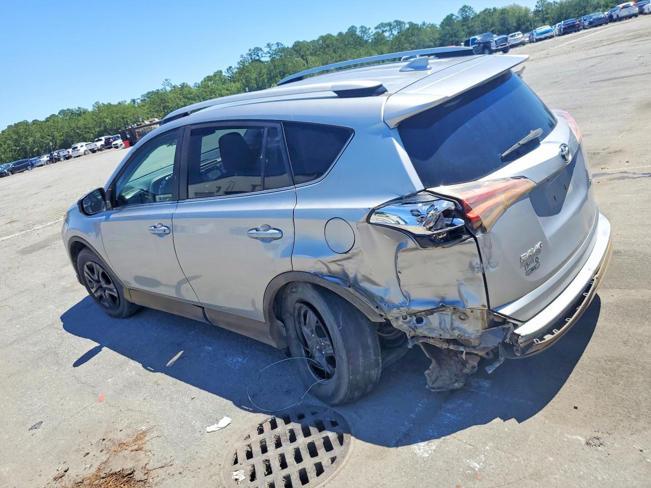 2016 TOYOTA RAV4 LE — снимка 2
