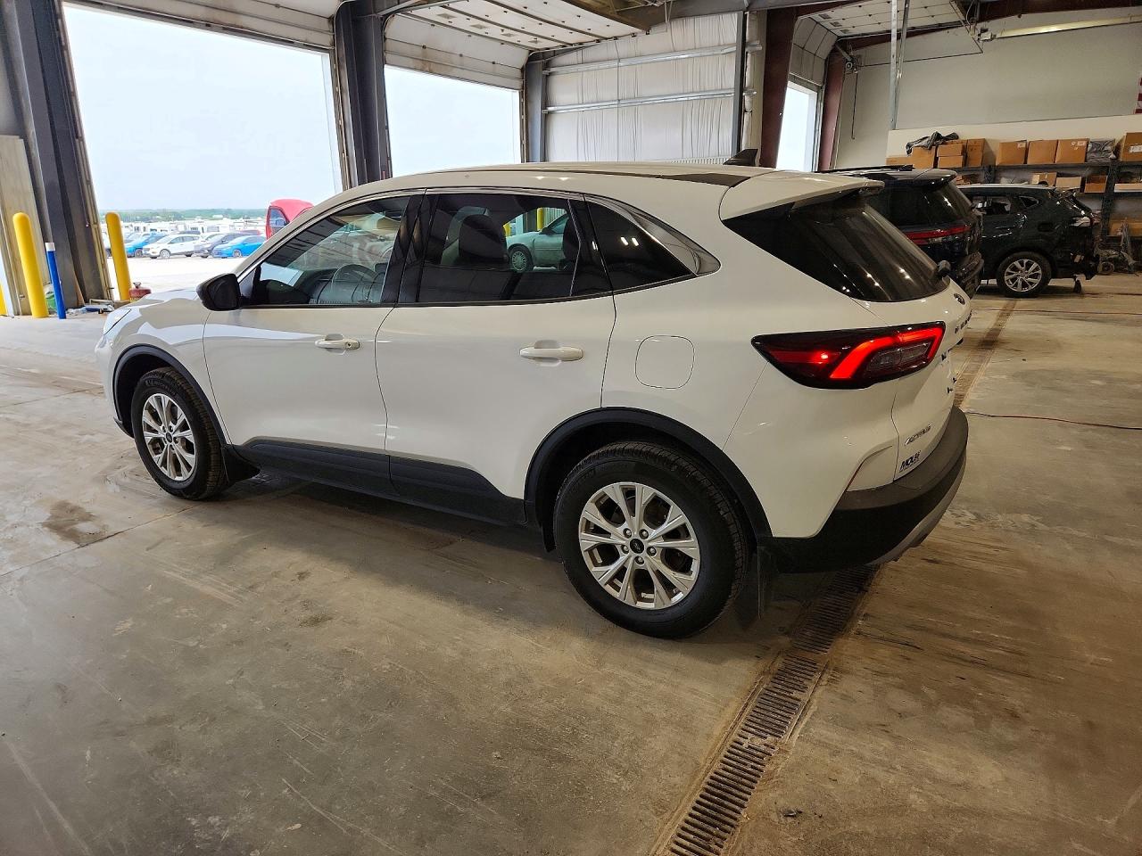 2024 FORD ESCAPE ACTIVE — снимка 2
