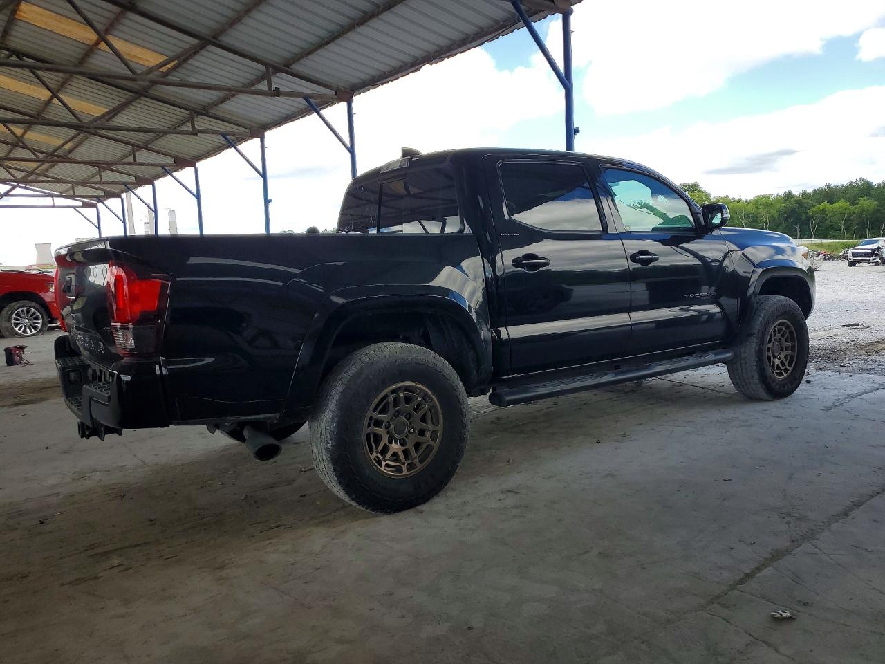 2021 TOYOTA TACOMA LIMITED — снимка 3