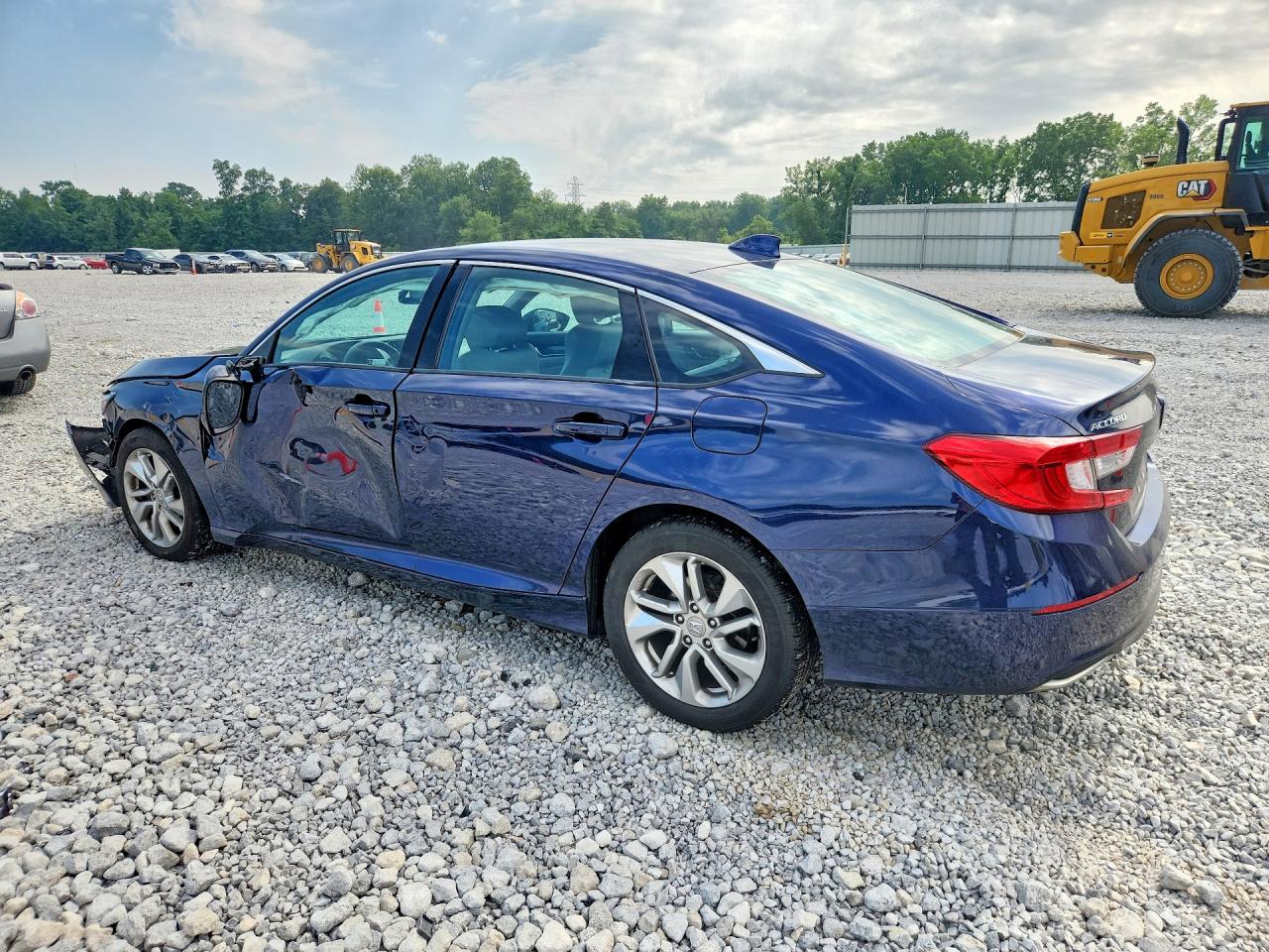 2018 HONDA ACCORD LX — снимка 2