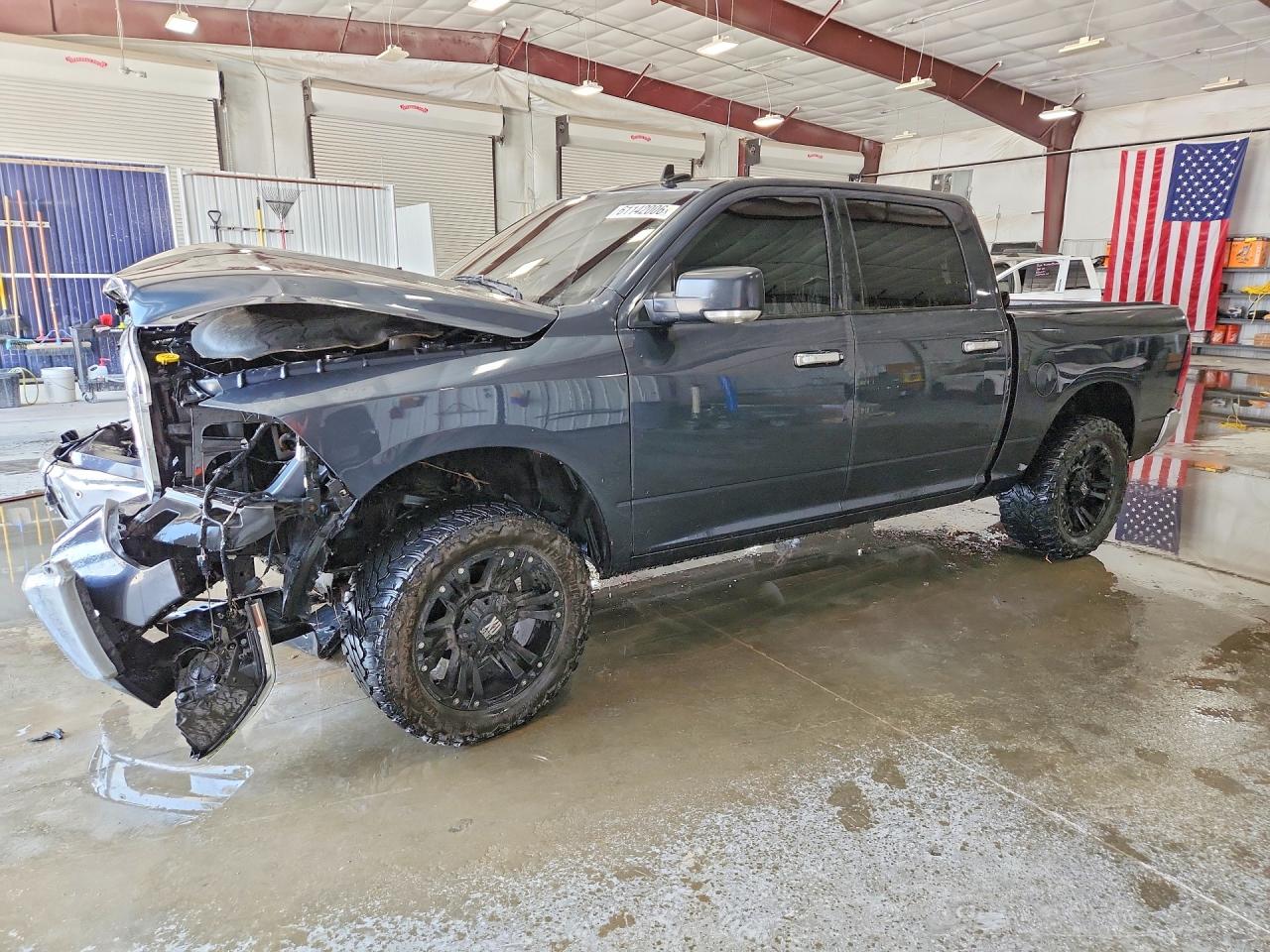 2018 RAM 1500 SLT