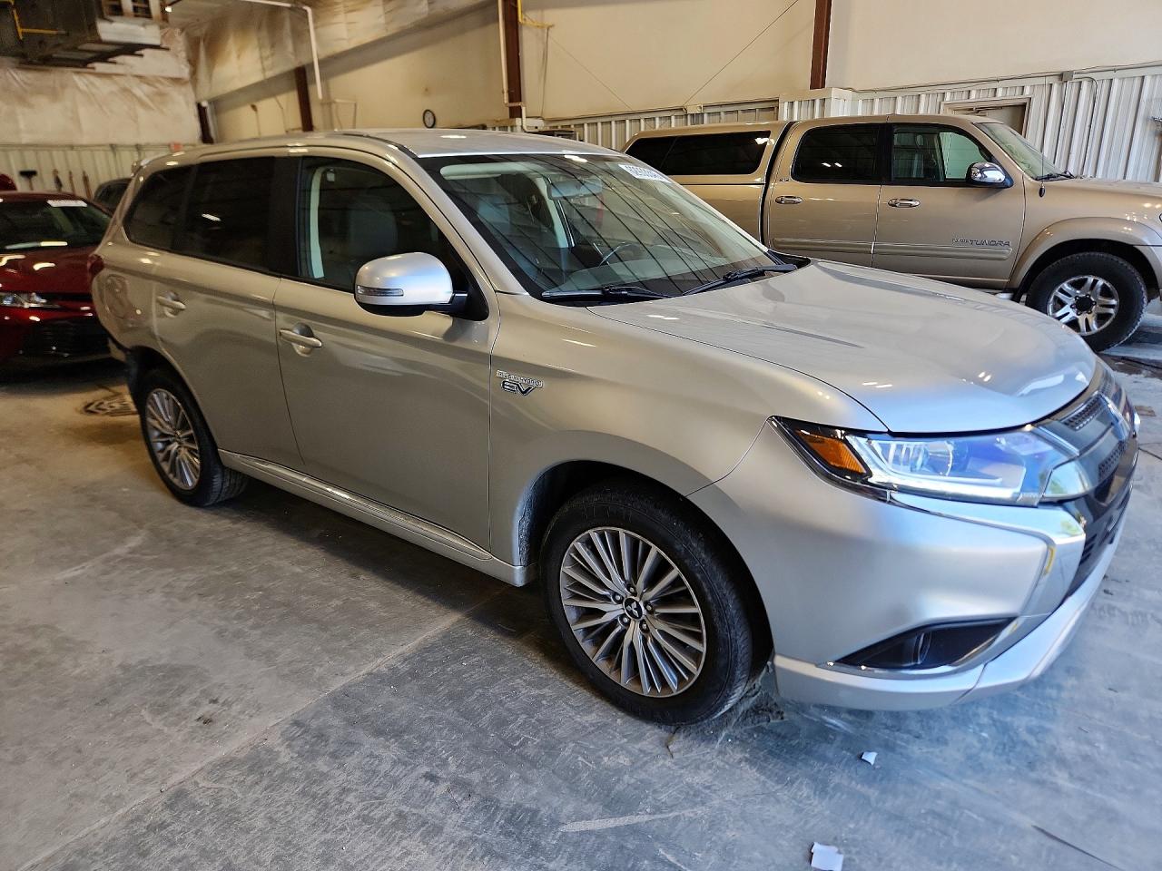 2020 MITSUBISHI OUTLANDER SEL — снимка 4