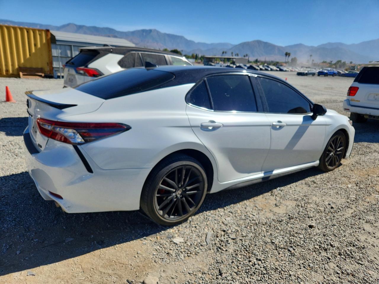 2024 TOYOTA CAMRY XSE — снимка 3