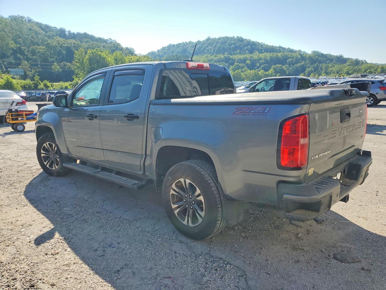 2021 CHEVROLET COLORADO Z71 — снимка 2