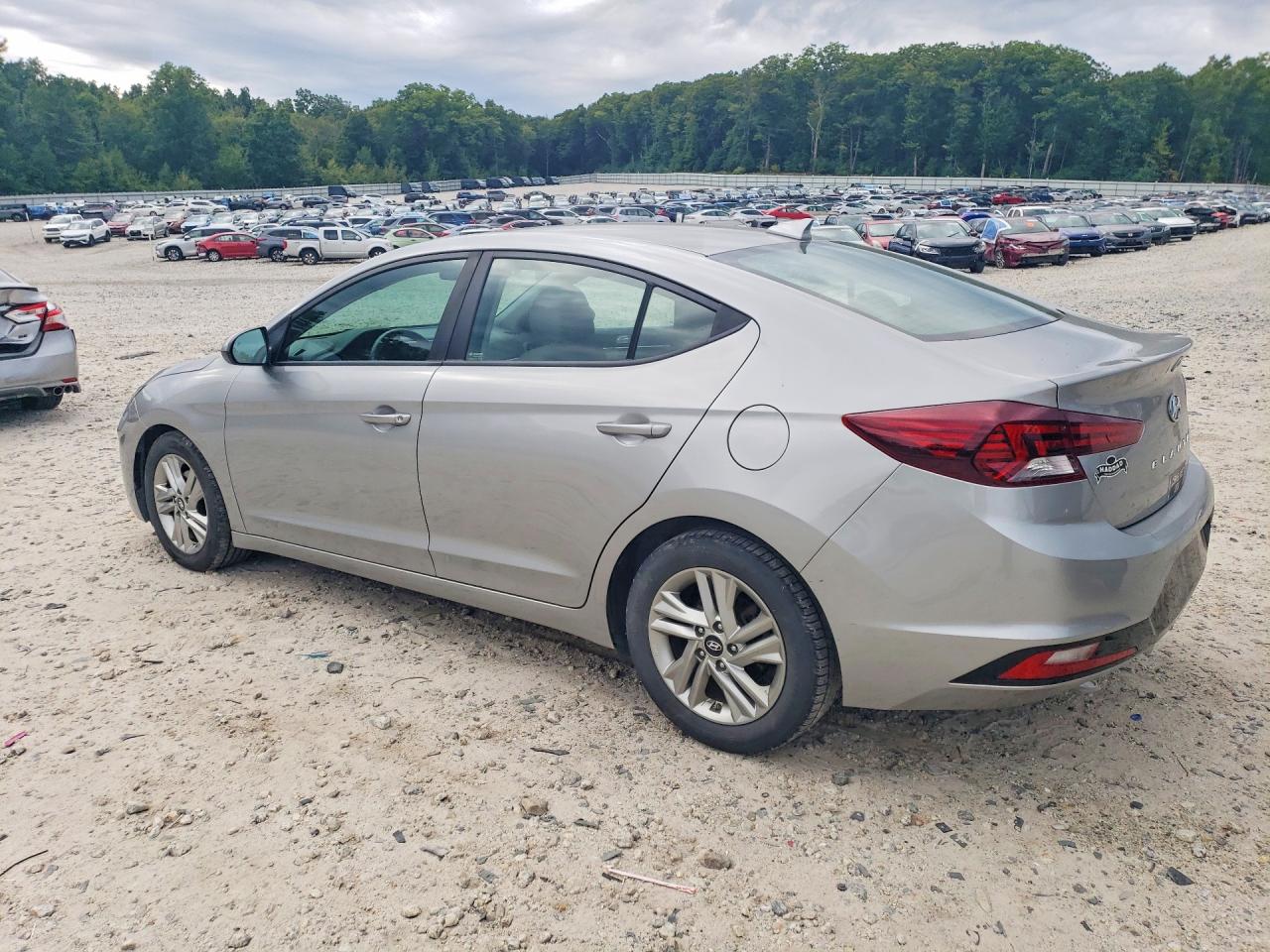 2020 HYUNDAI ELANTRA SEL — снимка 2