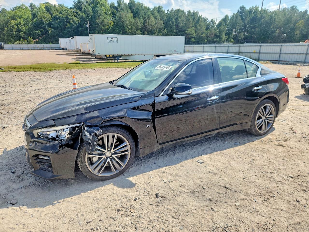 2015 INFINITI Q50 SPORT