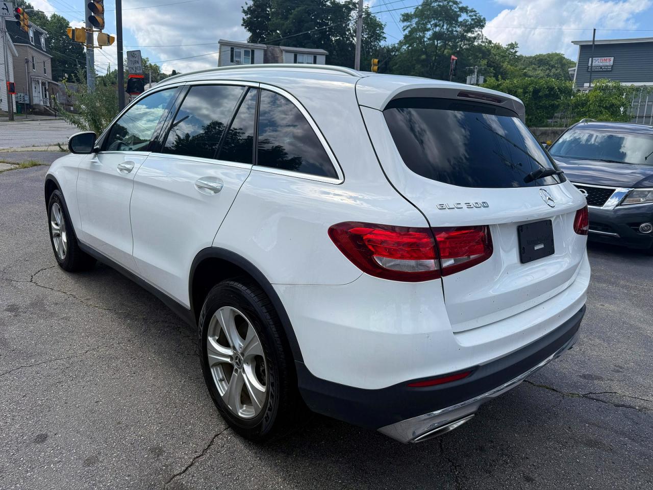 2017 MERCEDES-BENZ GLC 300 — снимка 2