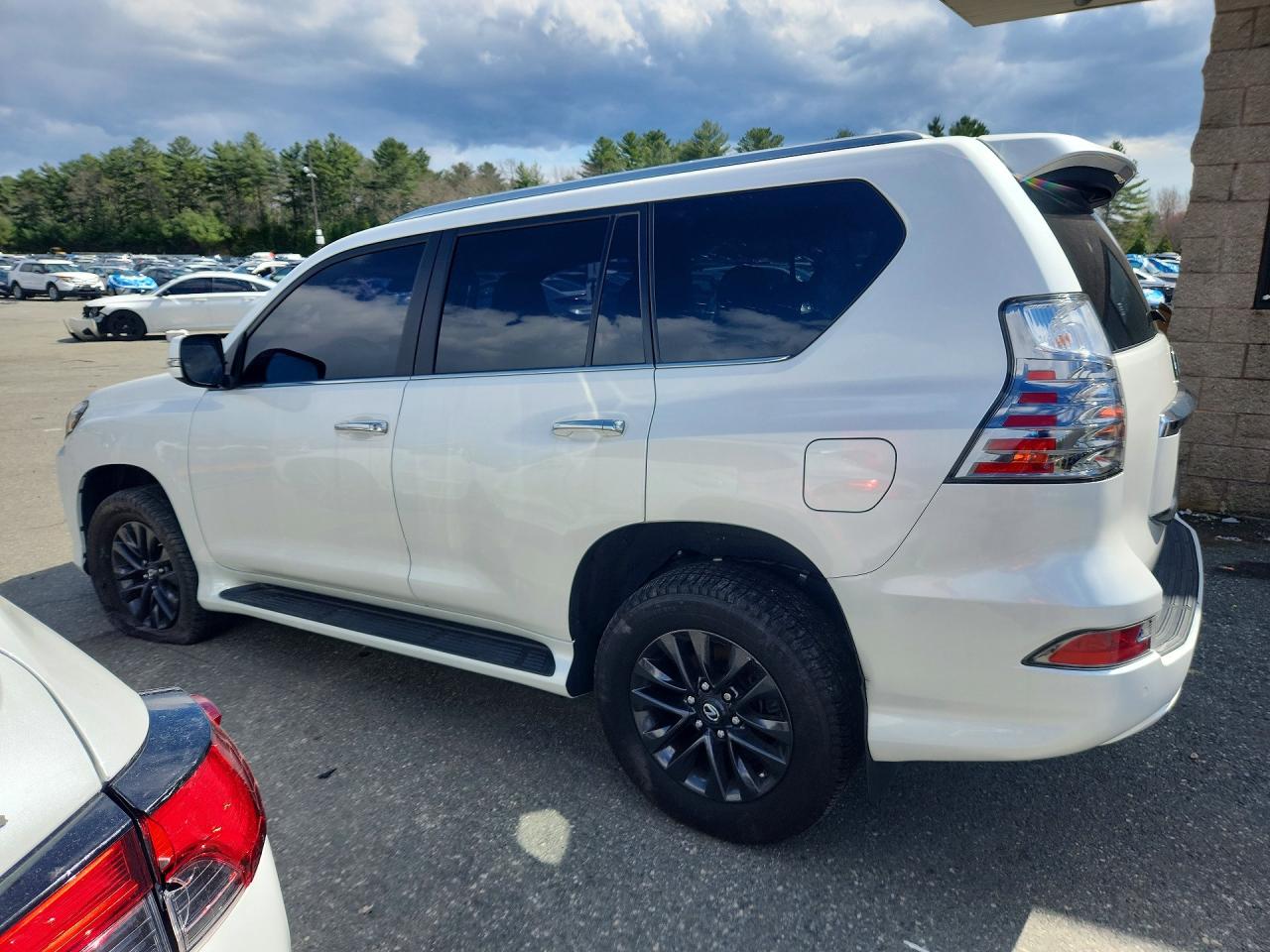 2023 LEXUS GX 460 — снимка 2