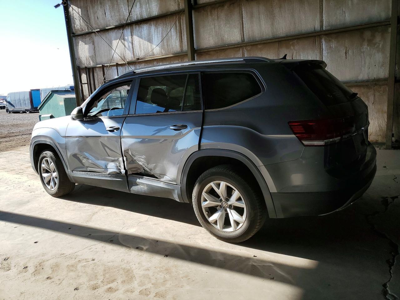 2019 VOLKSWAGEN ATLAS S — снимка 2