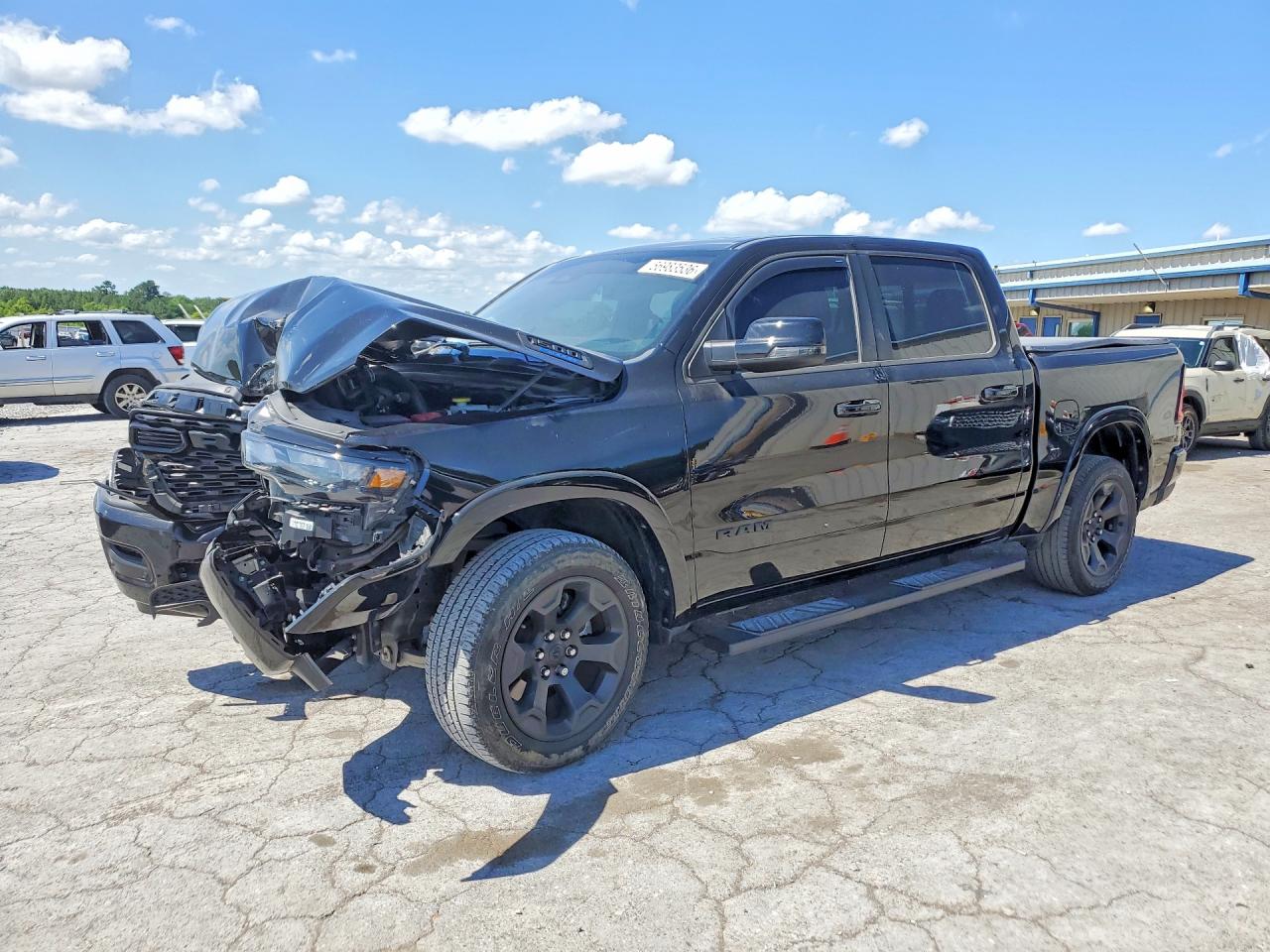 2025 RAM 1500 BIG HORN