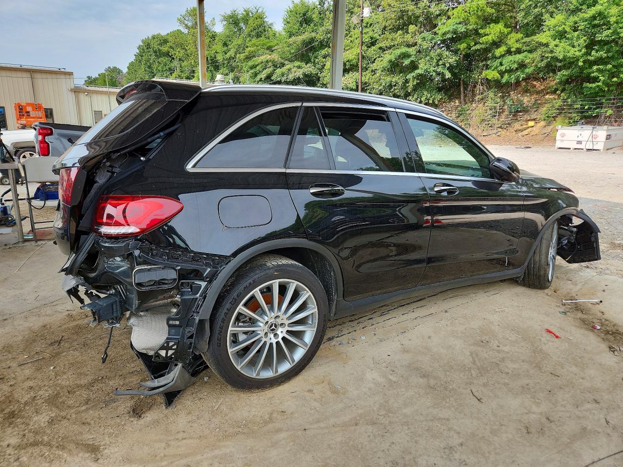2020 MERCEDES-BENZ GLC 300 — снимка 3