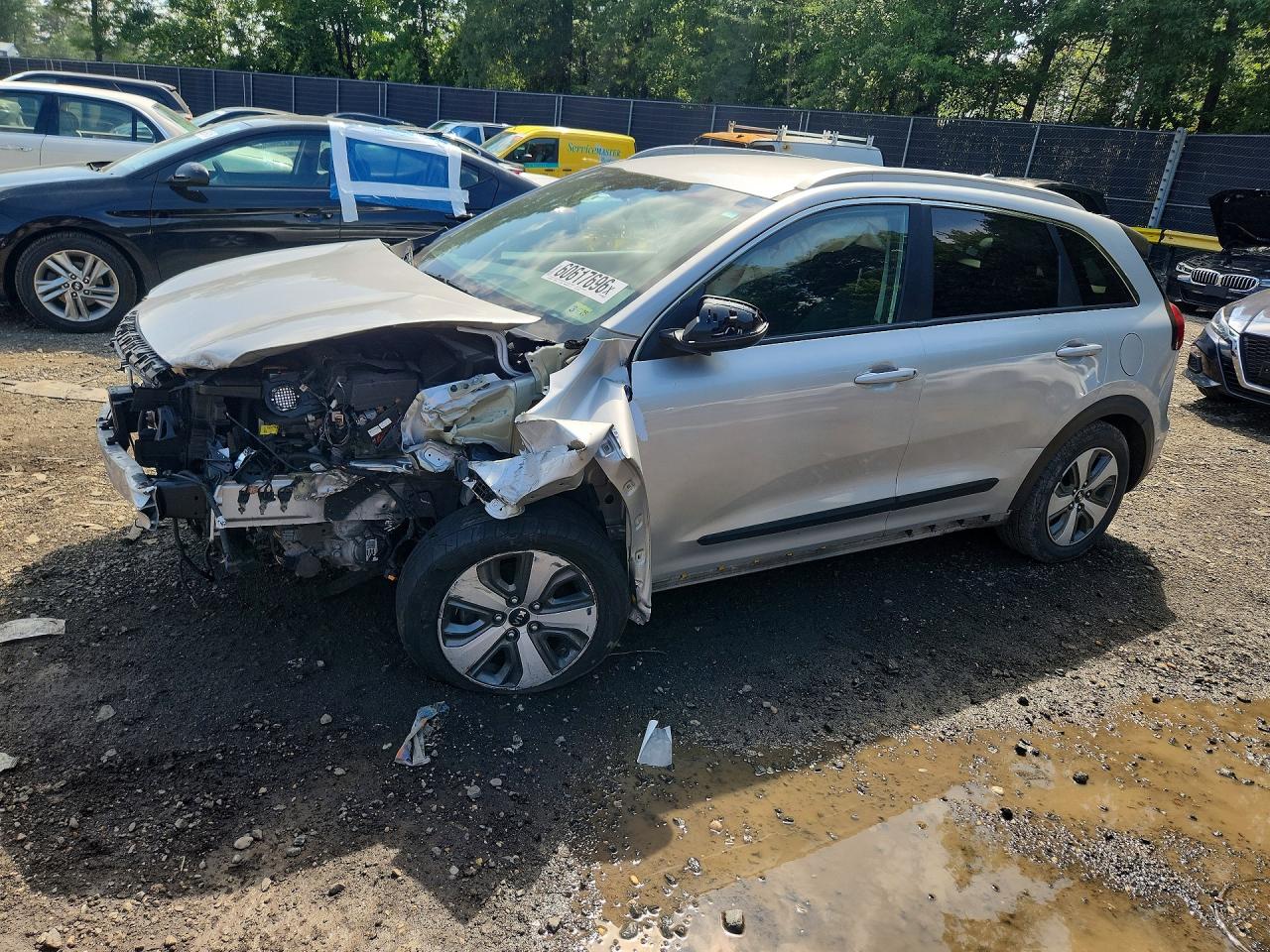 2020 KIA NIRO LX