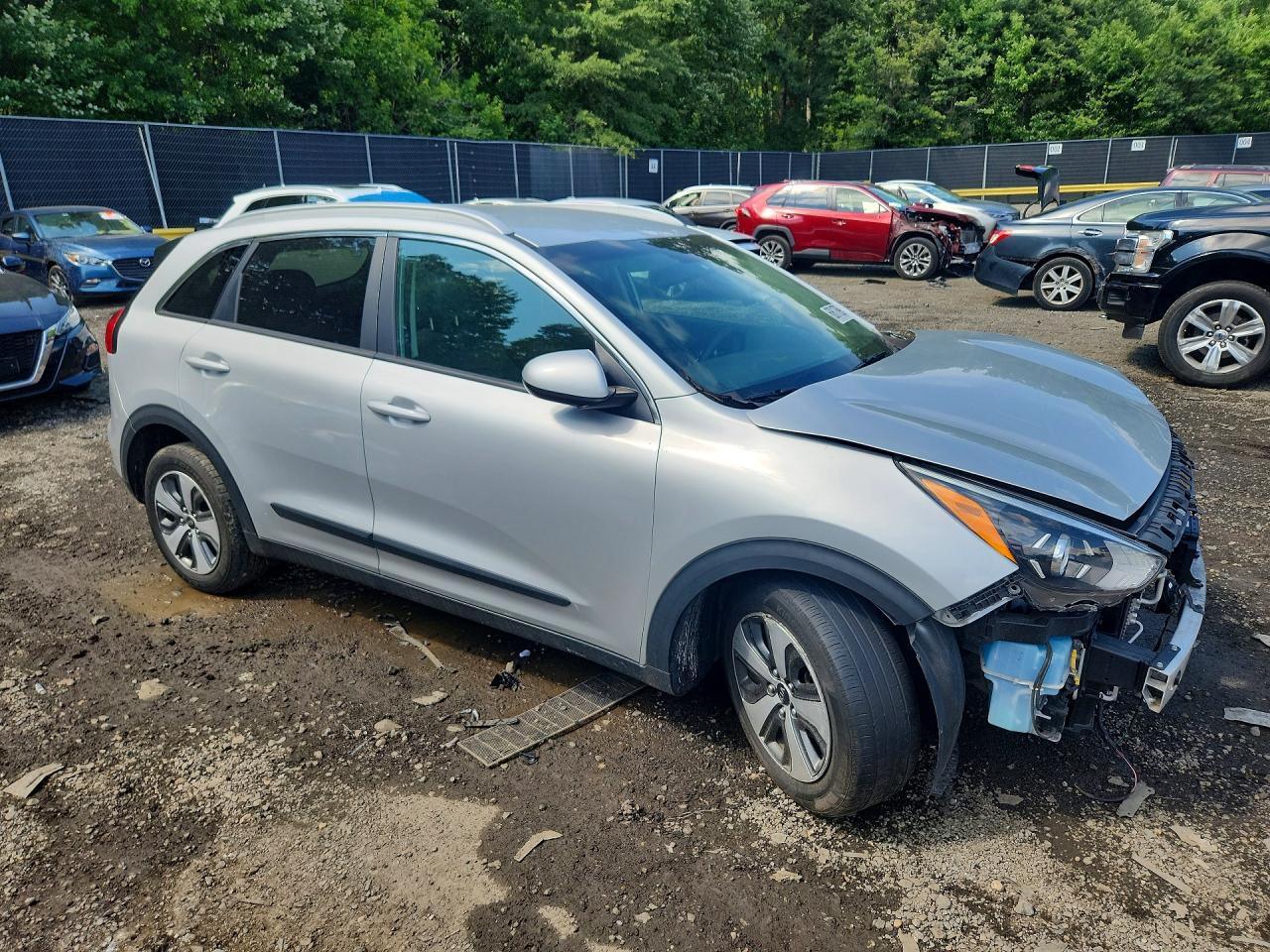 2020 KIA NIRO LX — снимка 4