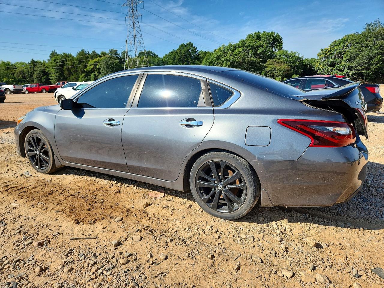2017 NISSAN ALTIMA 2.5 SR — снимка 2