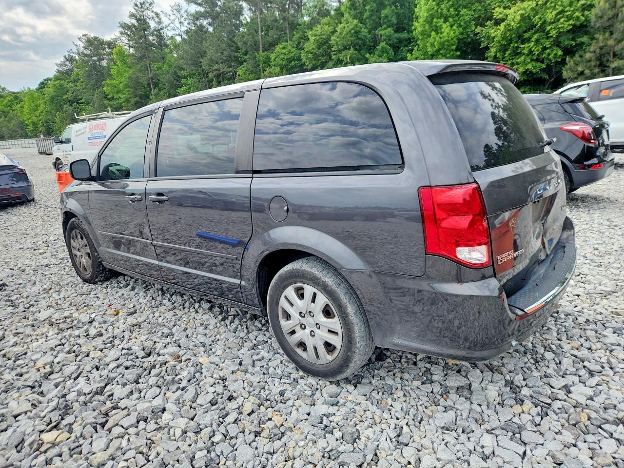 2015 DODGE GRAND CARAVAN SE — снимка 2