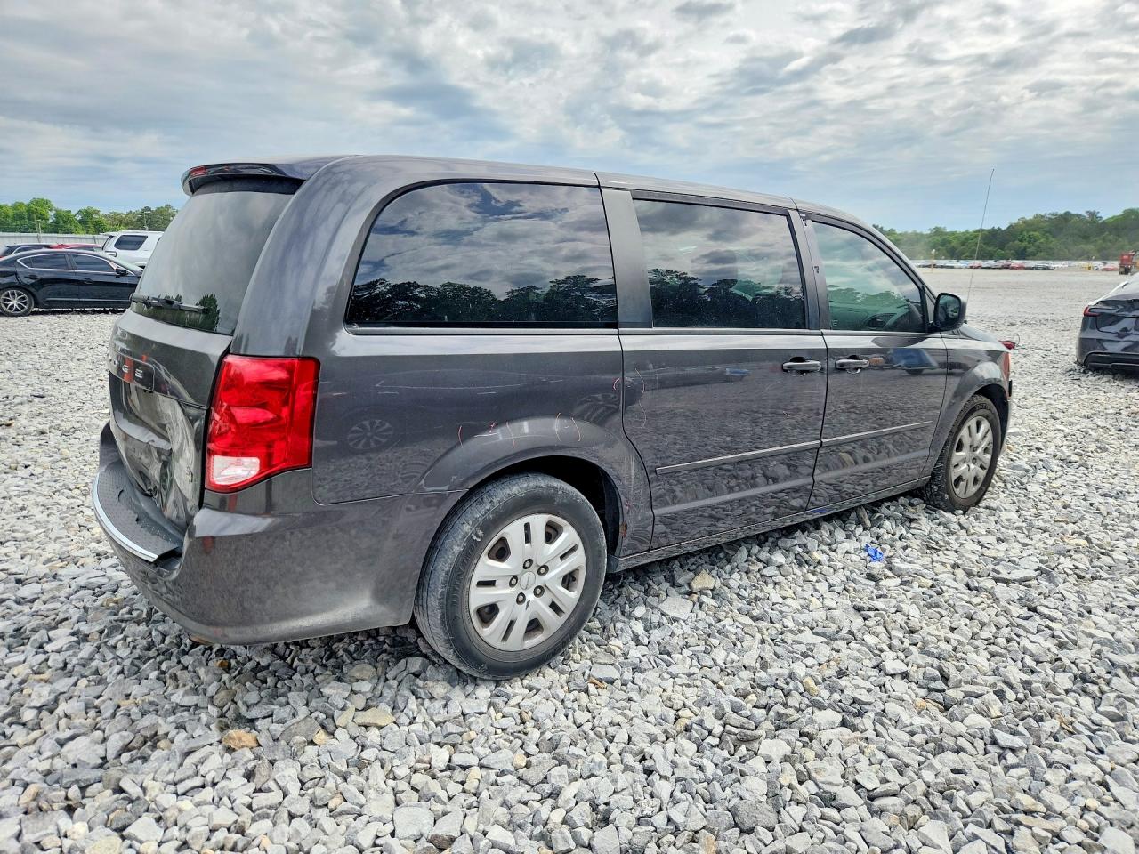 2015 DODGE GRAND CARAVAN SE — снимка 3