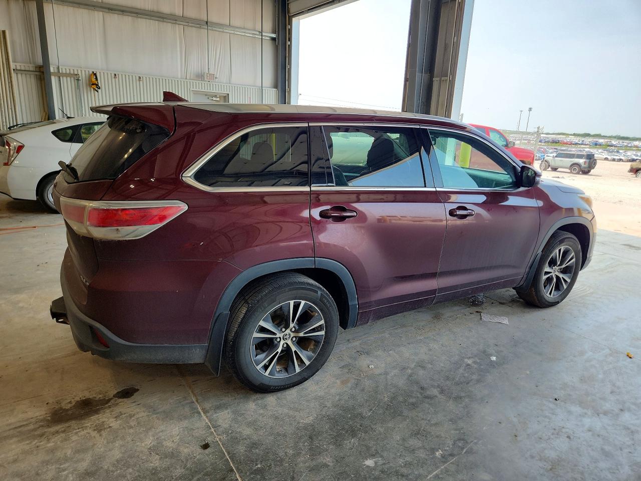 2016 TOYOTA HIGHLANDER XLE — снимка 3