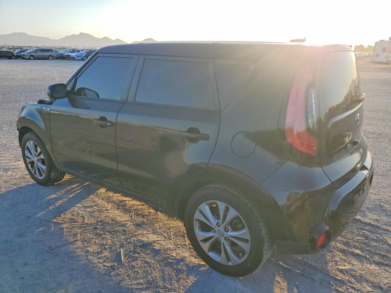 2016 KIA SOUL + — снимка 2