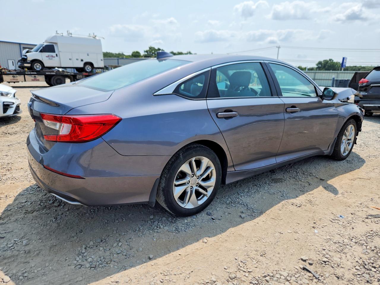 2018 HONDA ACCORD LX — снимка 3