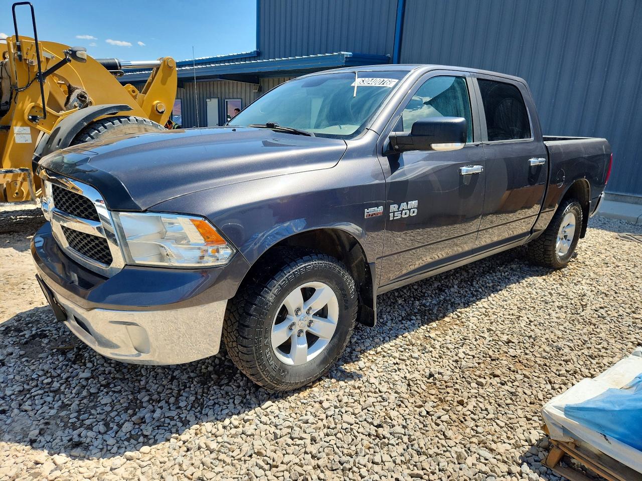 2016 RAM 1500 SLT