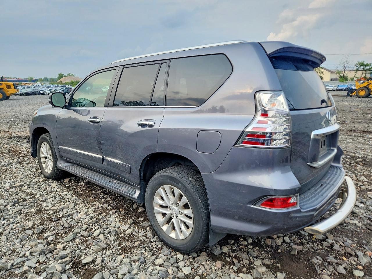 2016 LEXUS GX 460 — снимка 2