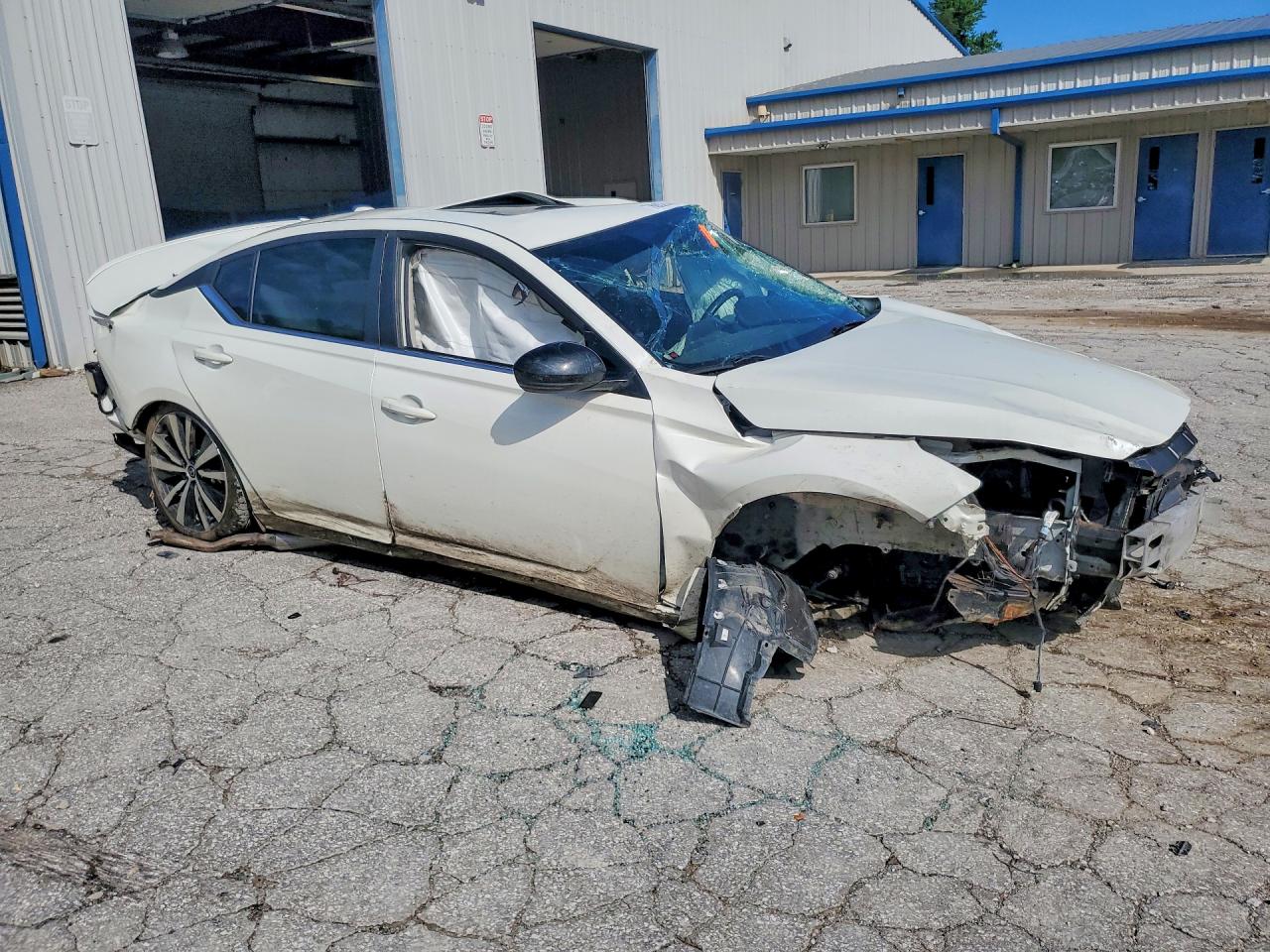 2019 NISSAN ALTIMA SR — снимка 4