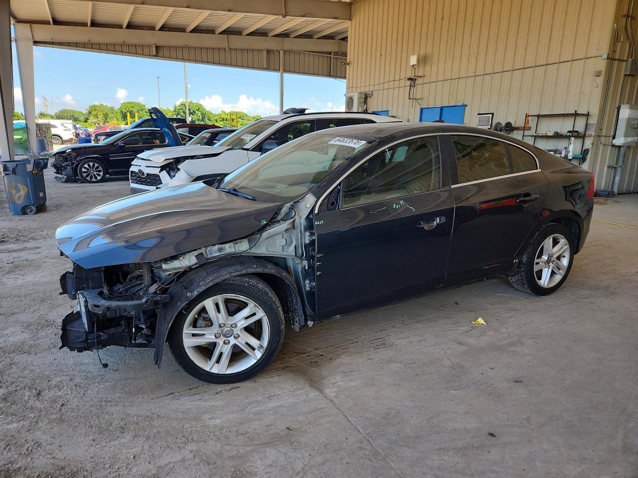 2015 VOLVO S60 PREMIER