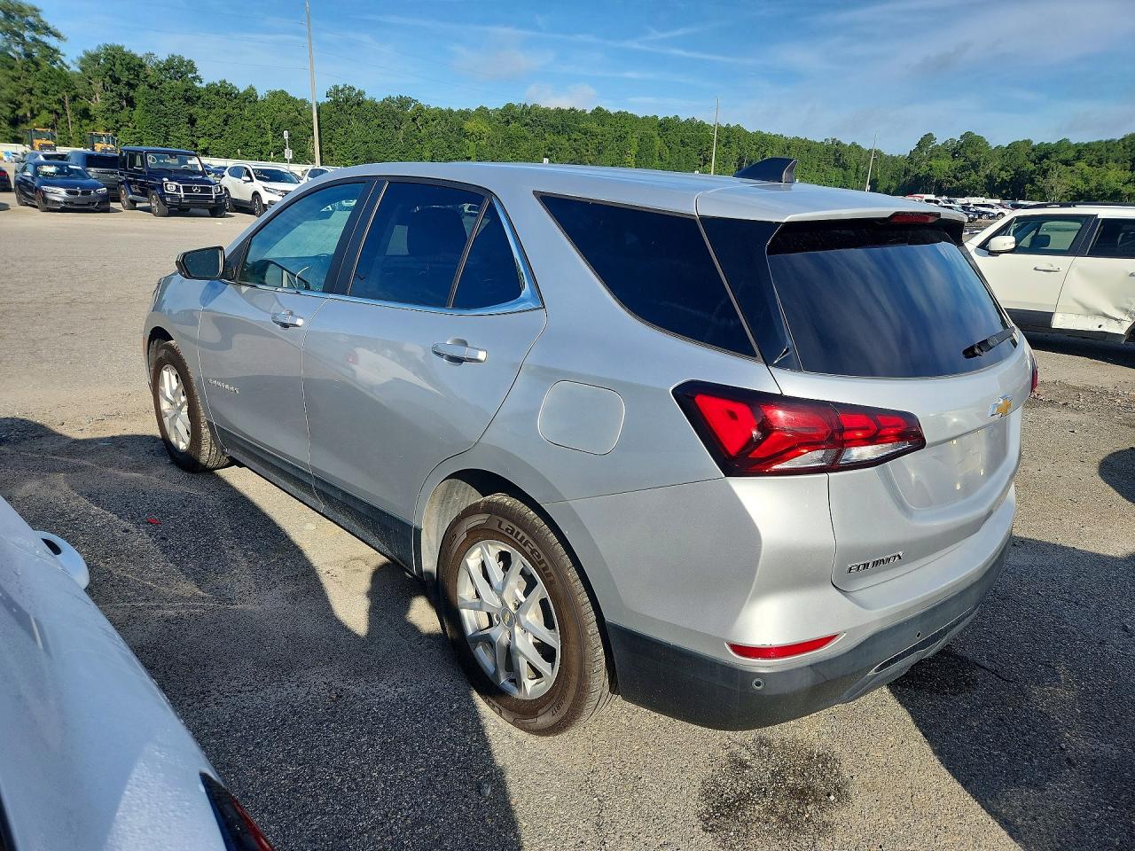 2022 CHEVROLET EQUINOX LT — снимка 2