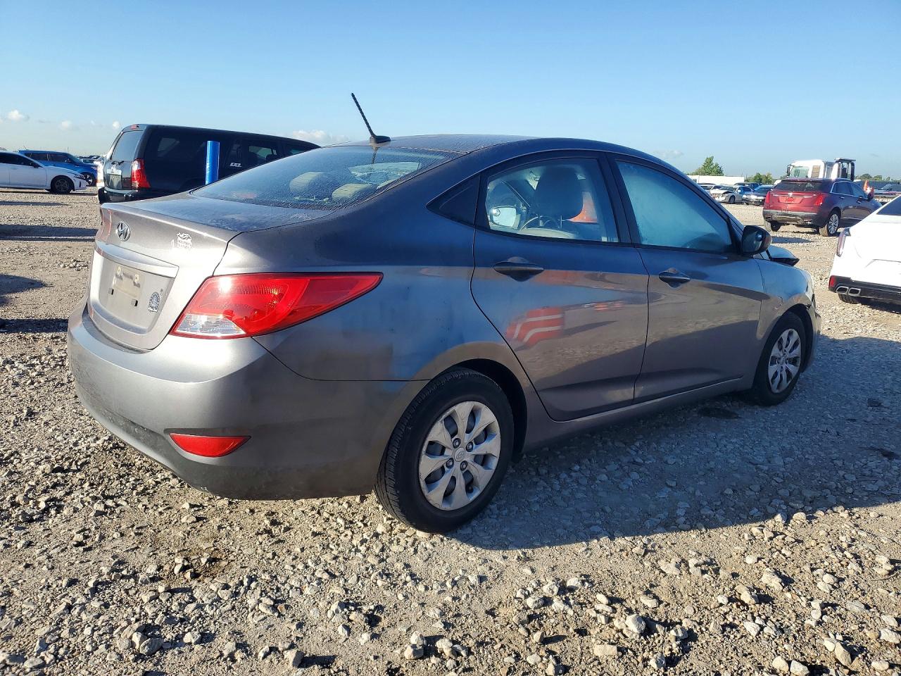 2015 HYUNDAI ACCENT GLS — снимка 3