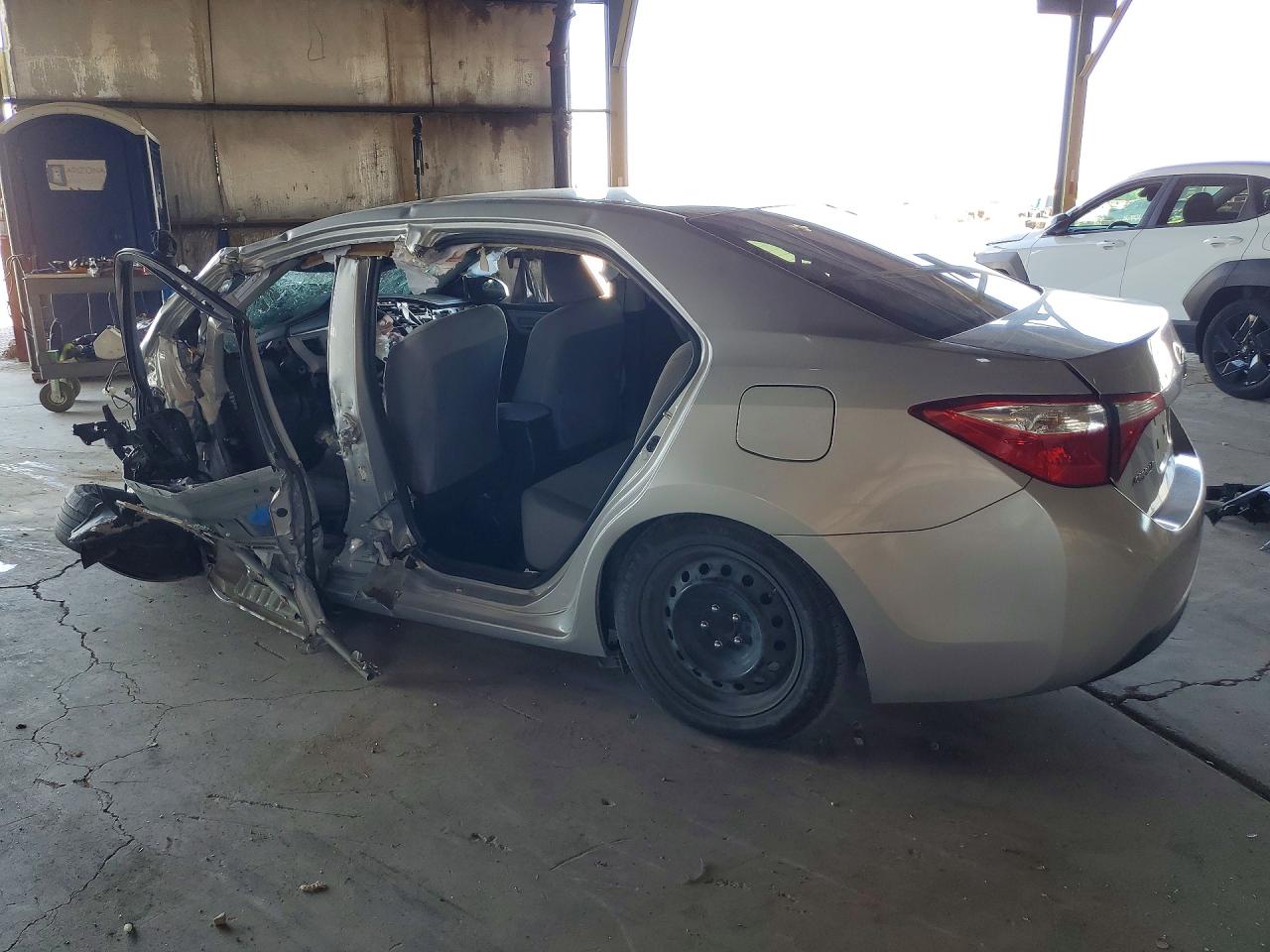 2016 TOYOTA COROLLA LE — снимка 2