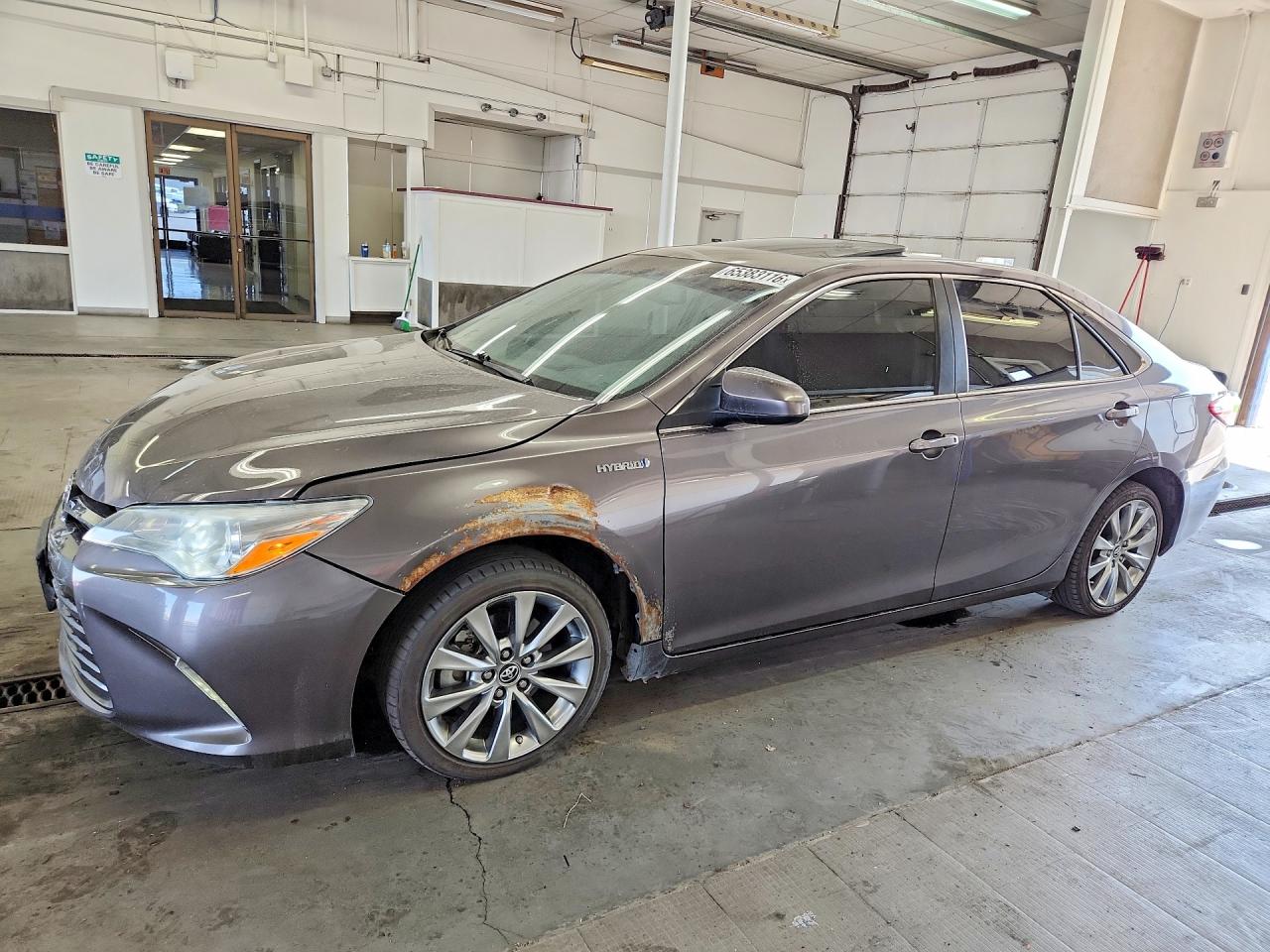 2015 TOYOTA CAMRY HYBRID XLE