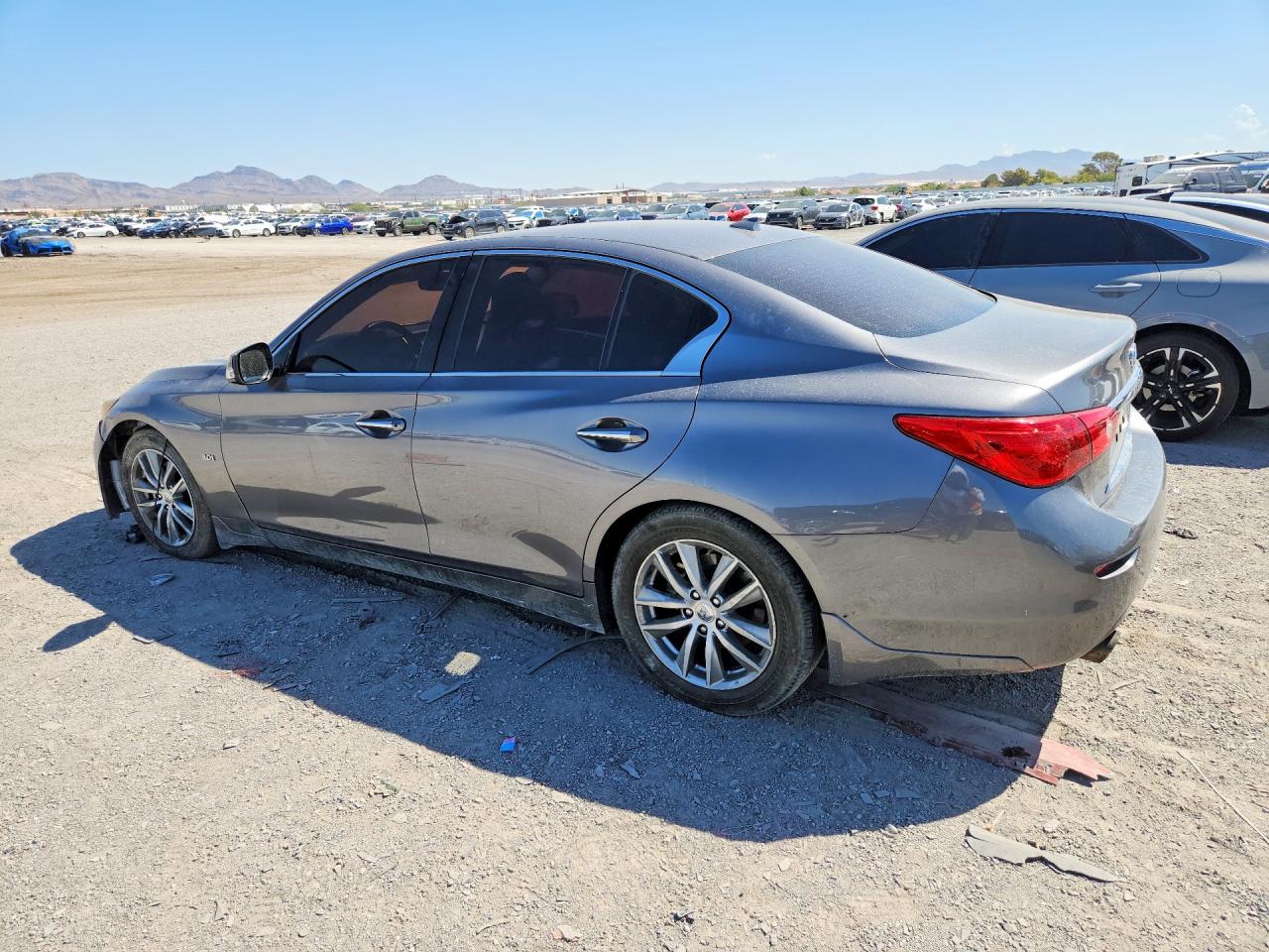 2016 INFINITI Q50 3.0T PREMIUM — снимка 2