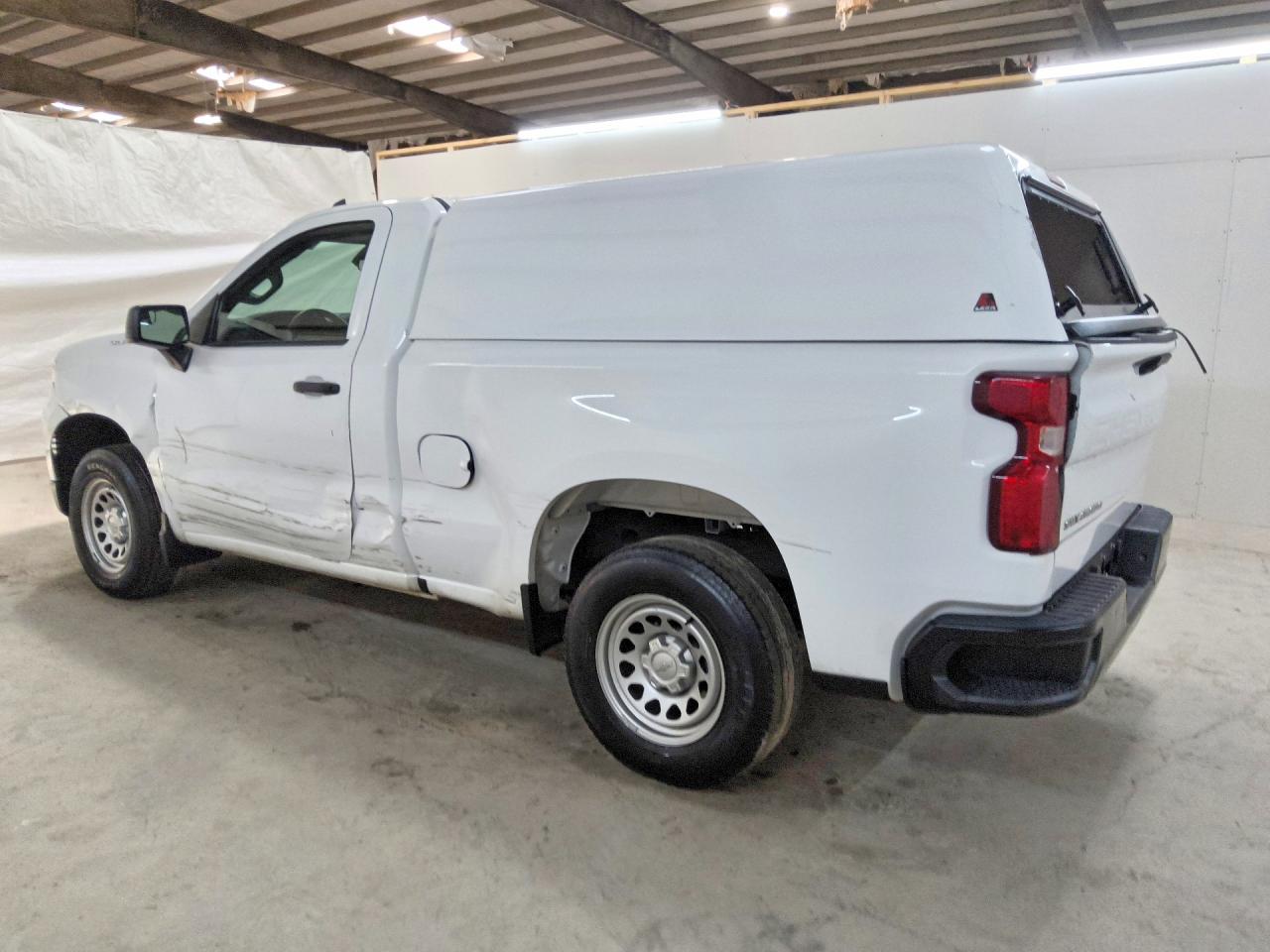2023 CHEVROLET SILVERADO C1500 — снимка 2