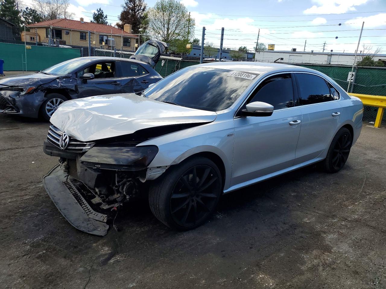 2015 VOLKSWAGEN PASSAT S