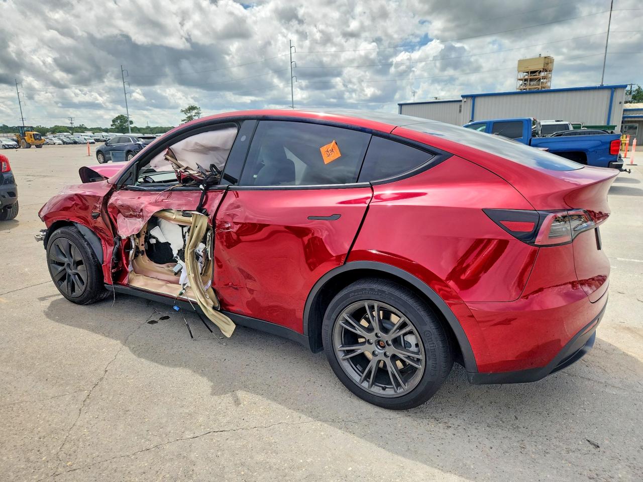 2024 TESLA MODEL Y — снимка 2