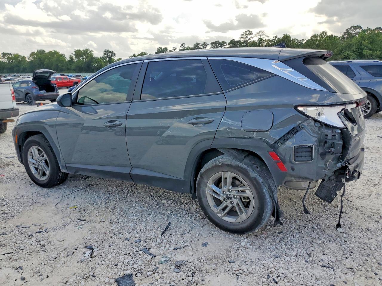 2025 HYUNDAI TUCSON SE — снимка 2