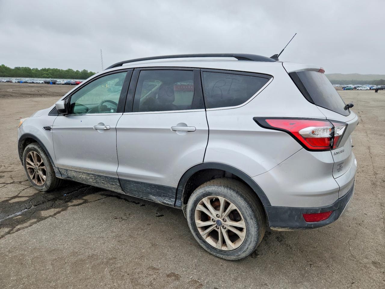 2018 FORD ESCAPE SE — снимка 2