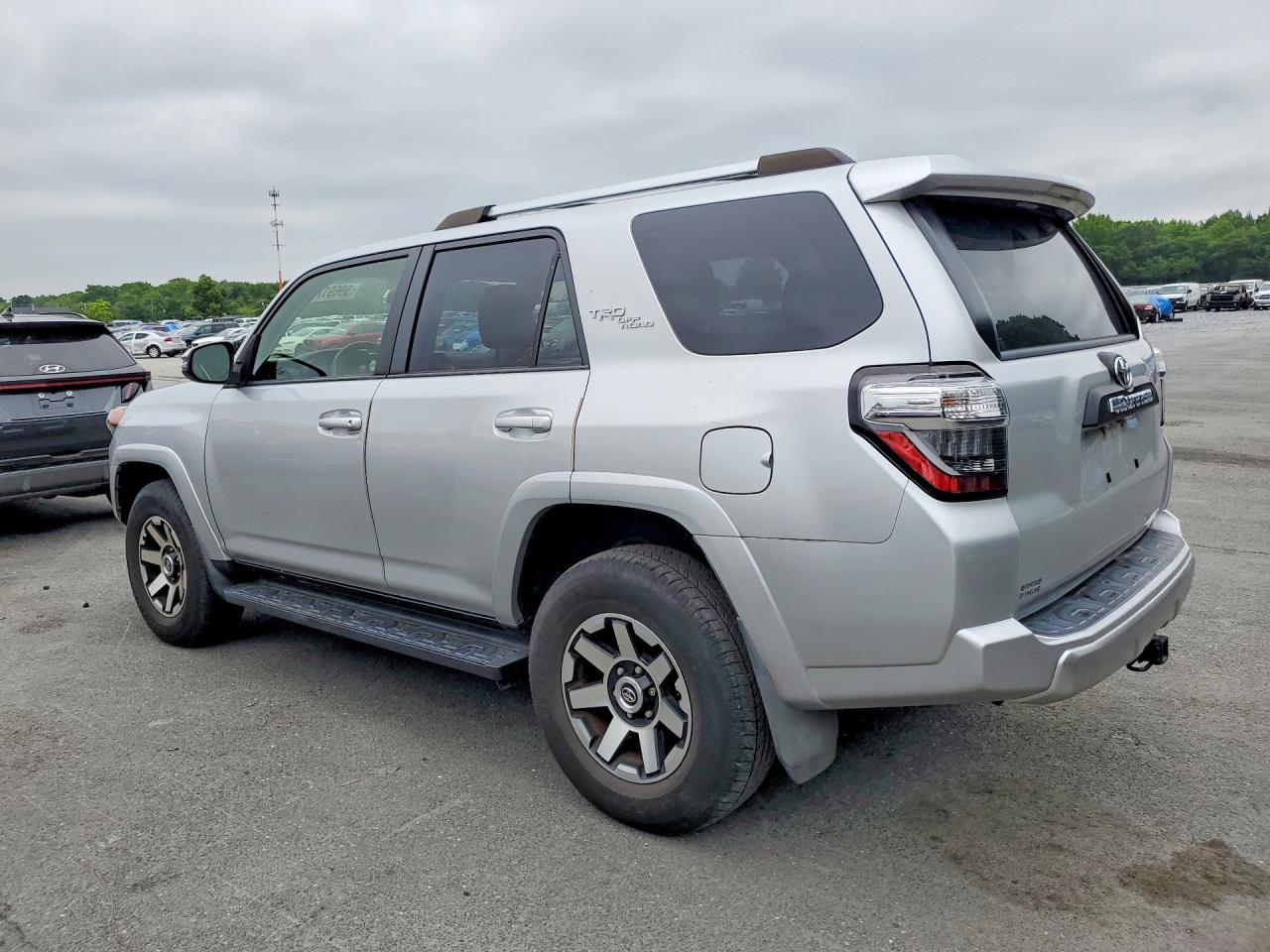 2018 TOYOTA 4RUNNER TRD OFF-ROAD PREMIUM — снимка 2