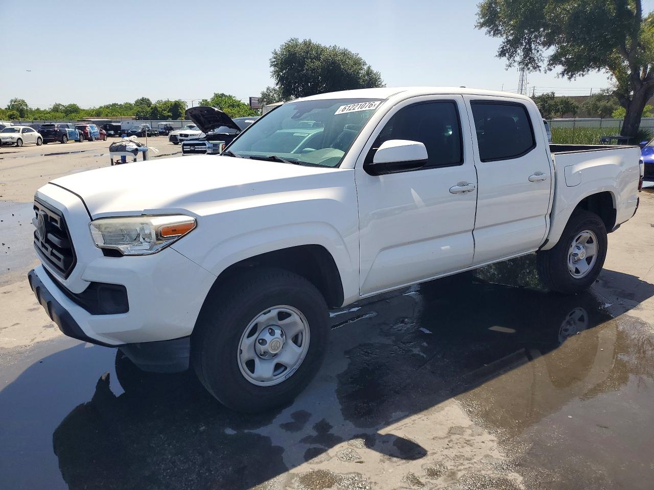 2018 TOYOTA TACOMA SR