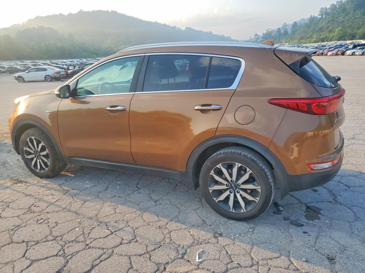 2018 KIA SPORTAGE EX — снимка 2