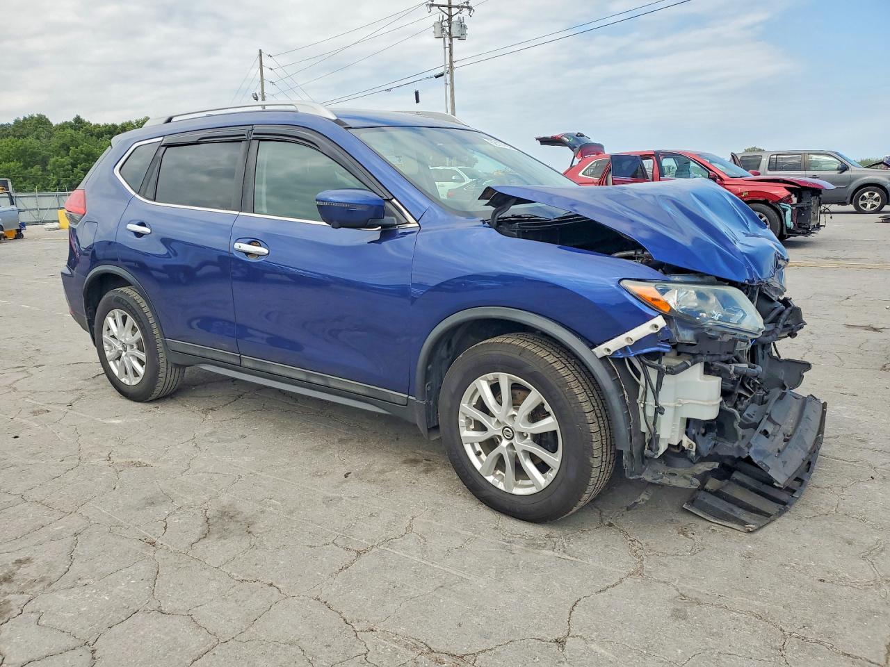 2017 NISSAN ROGUE SV — снимка 4