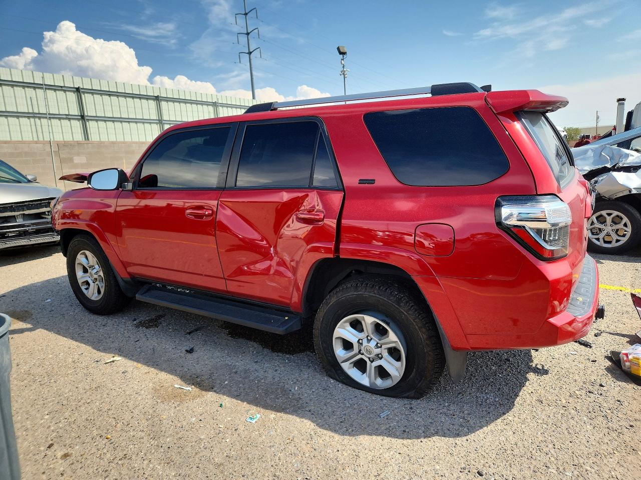 2022 TOYOTA 4RUNNER SR5 — снимка 2
