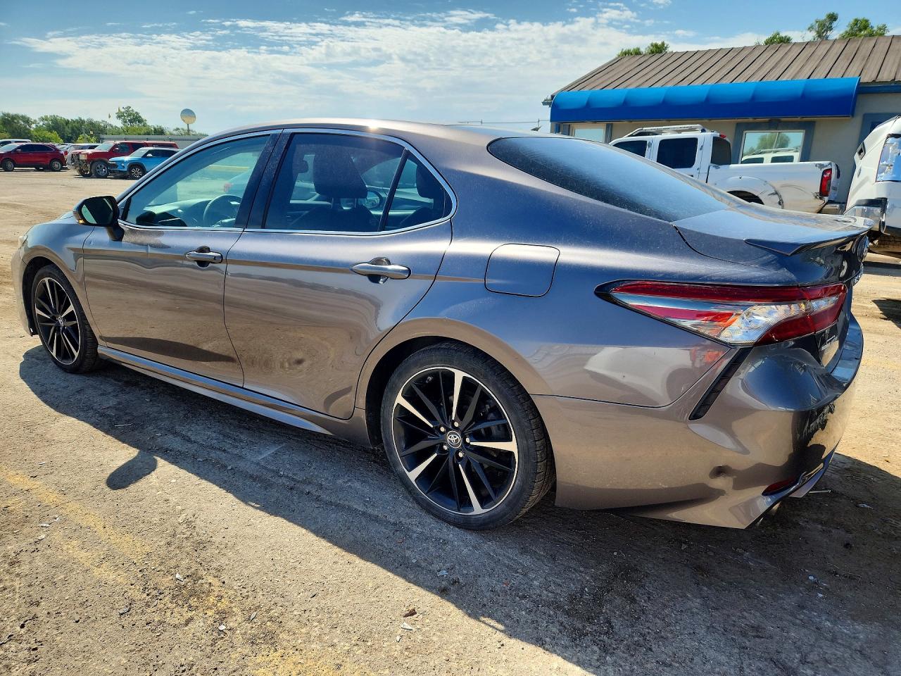 2018 TOYOTA CAMRY XSE — снимка 2