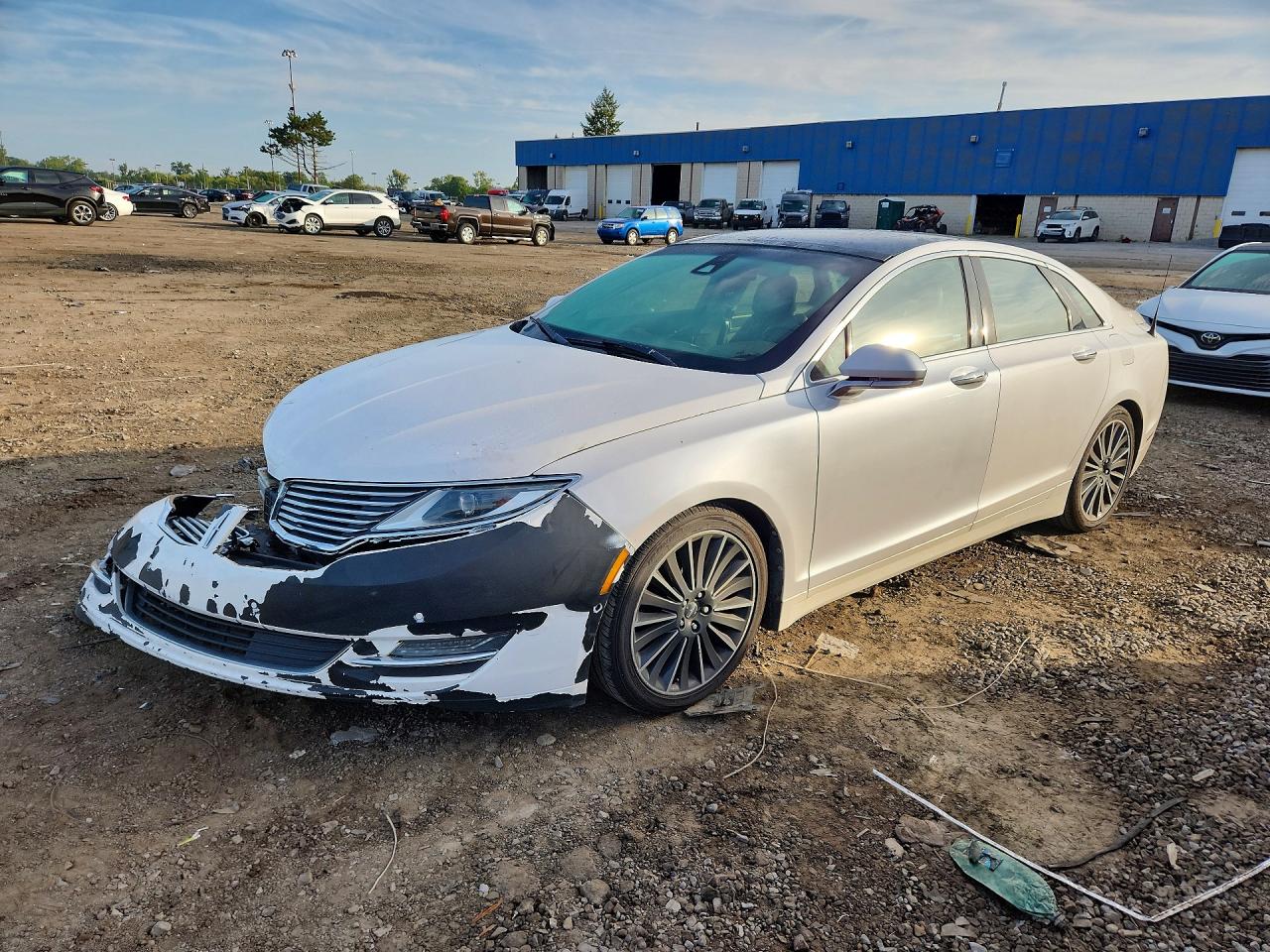2013 LINCOLN MKZ