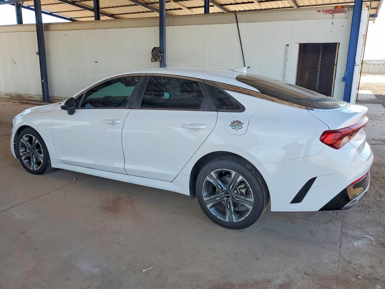 2022 KIA K5 LXS — снимка 2