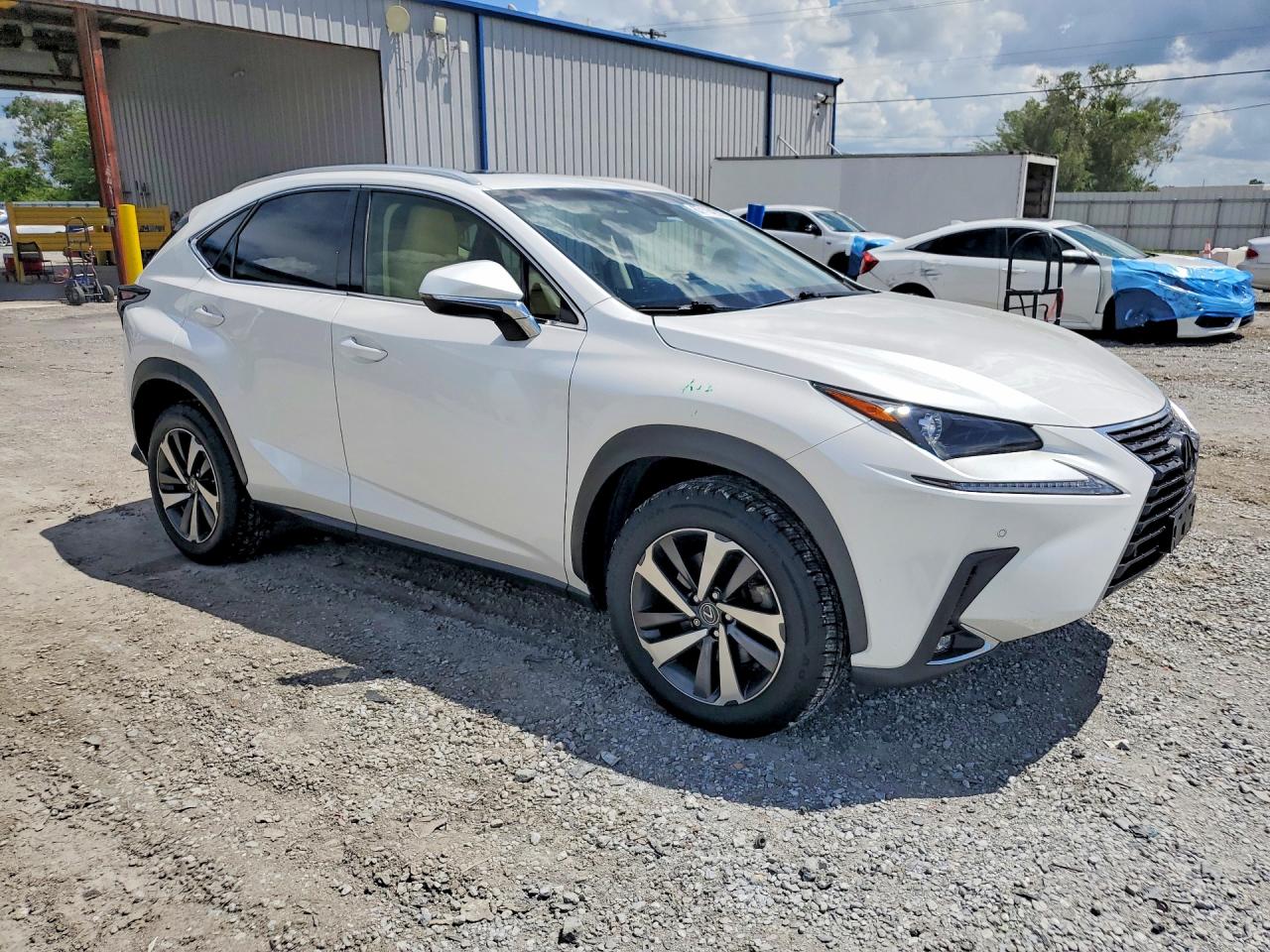 2018 LEXUS NX 300 BASE — снимка 4