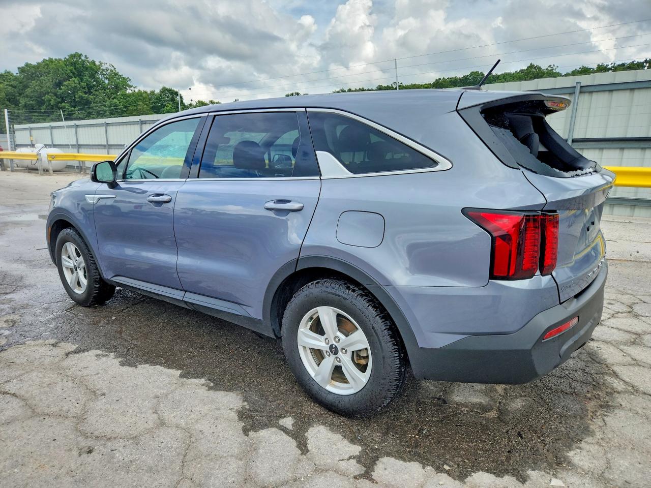 2022 KIA SORENTO LX — снимка 2
