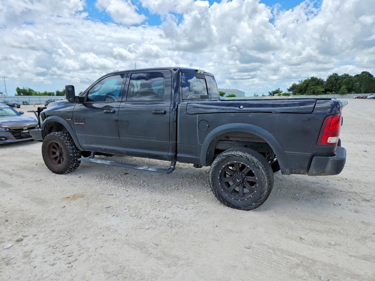 2018 RAM 2500 — снимка 2