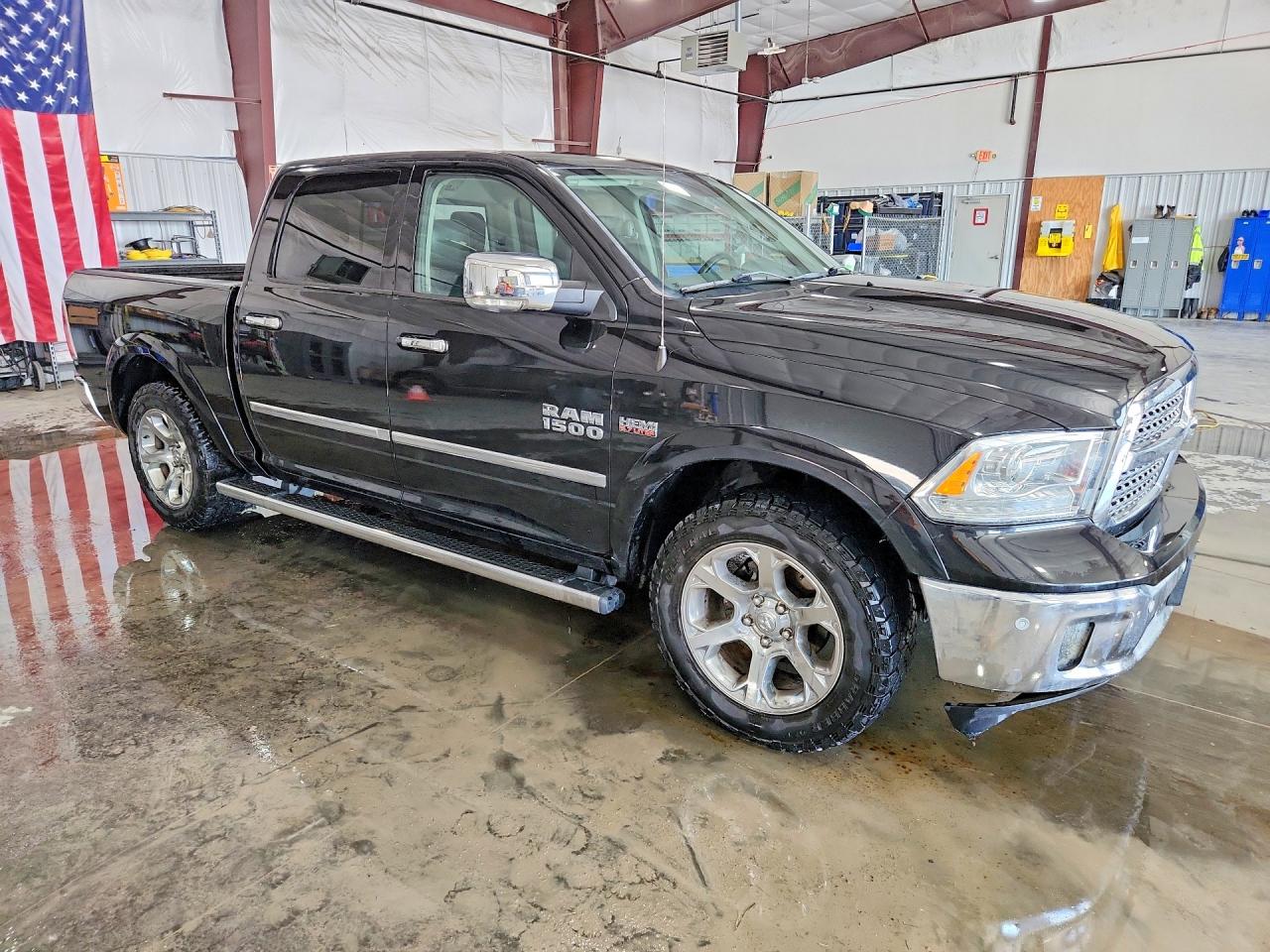 2017 RAM 1500 LARAMIE — снимка 4
